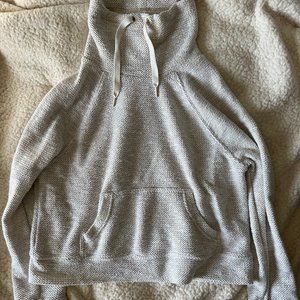 GREAT NEUTRAL SET! Sweatshirt and joggers included!! Women's S!